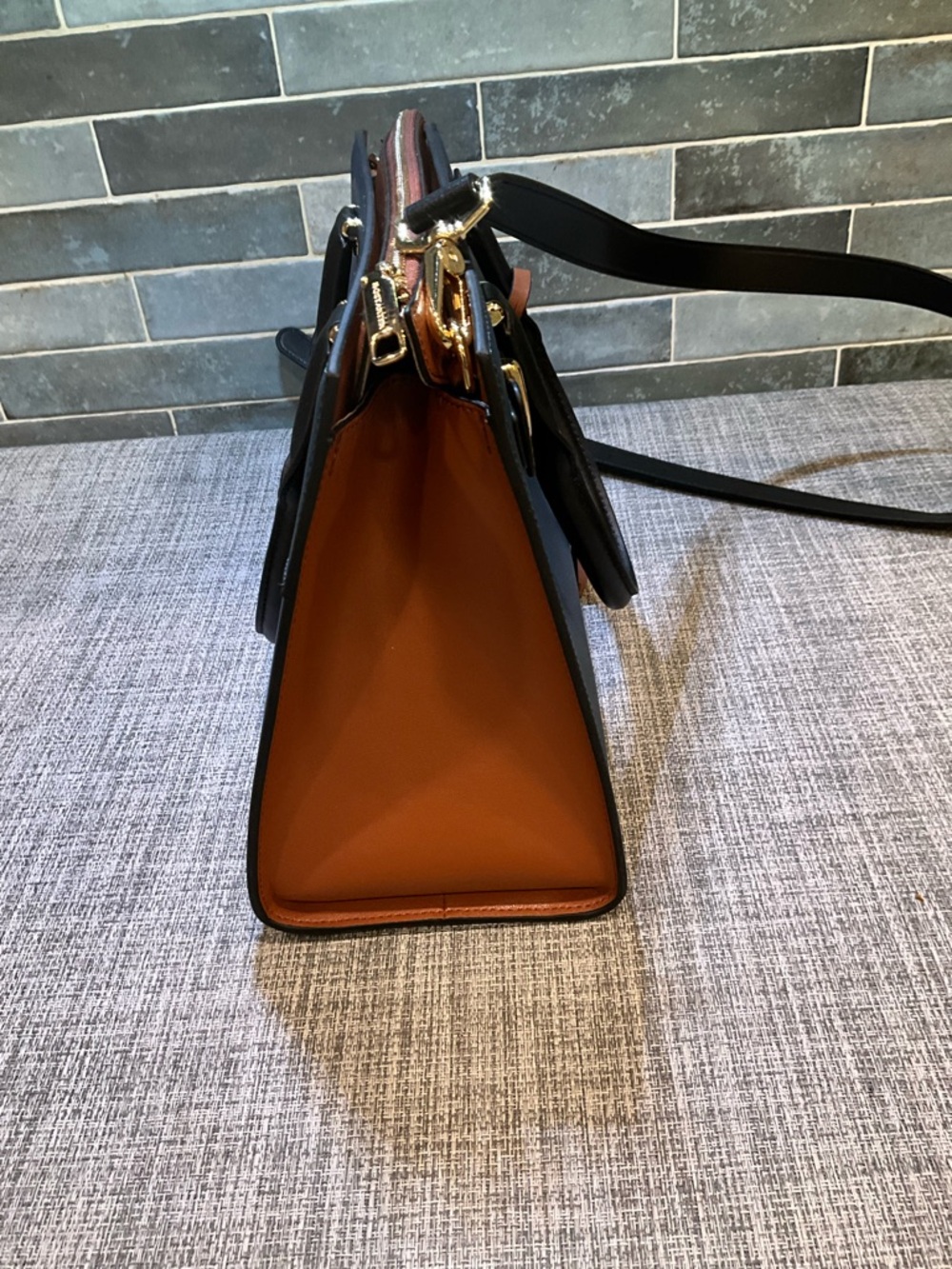BOSTANTEN Navy and Brown Leather Satchel - Picture 8 of 14